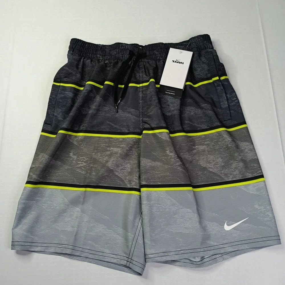 NWT Nike Wave Stripe 9